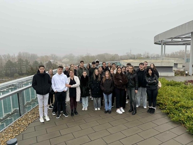 A Neumann János Egyetemen jártak a Közgések!