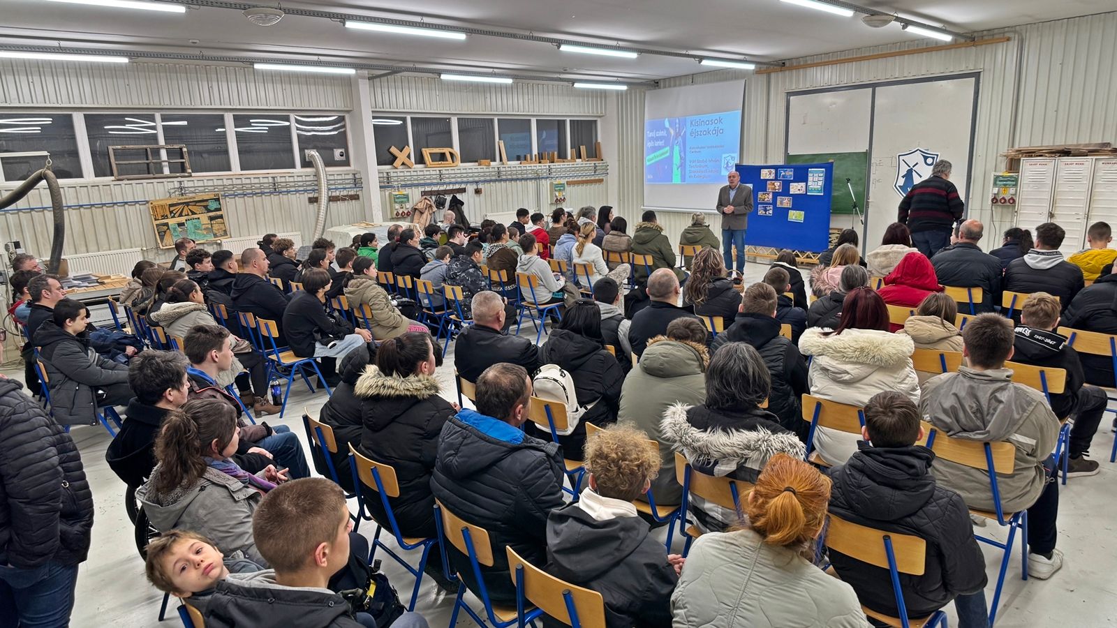 Sikeres Kisinasok Éjszakája a Vári Technikumban!