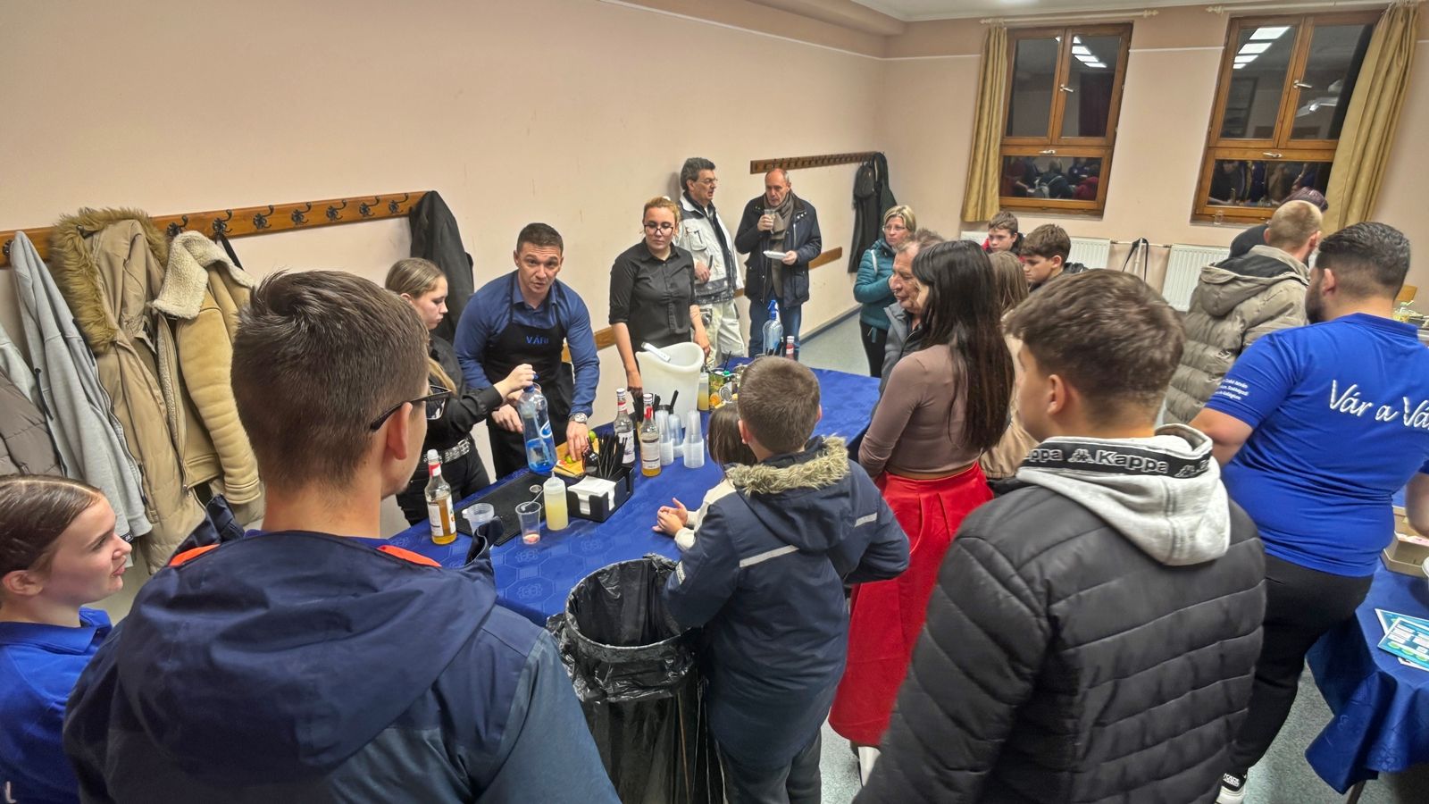 Szakoktatók mutatták be a szakmákat.