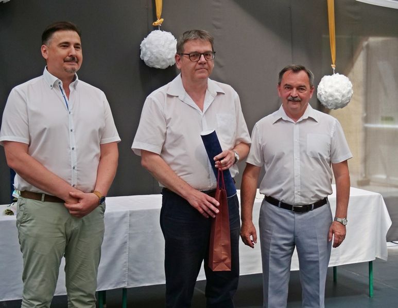 Nevelés támogatója kitüntetést Jurcsák Ákos vehette át