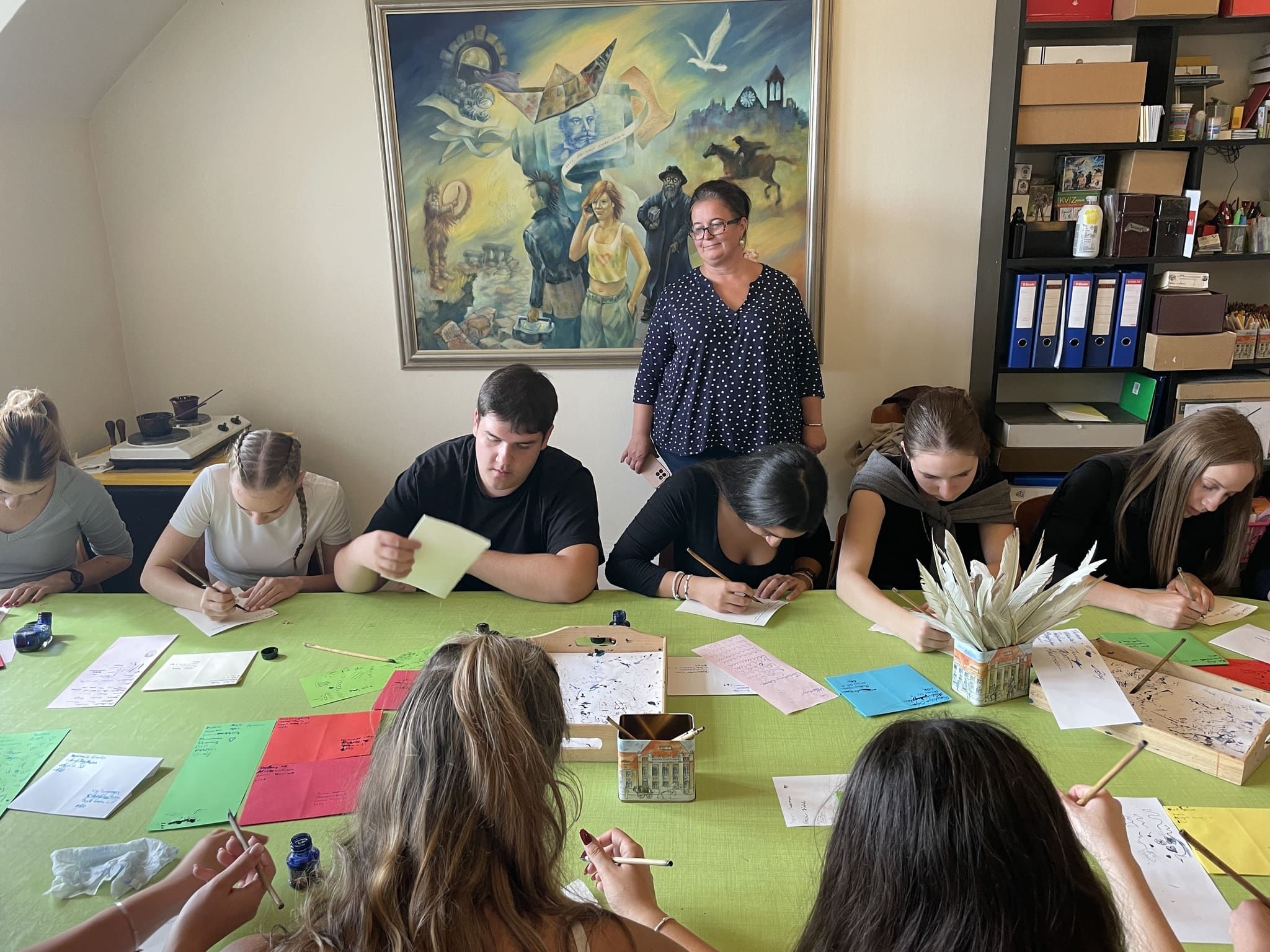 A KSZC Közgazdasági Technikum újra elnyerte a Kárpát-medencei Tehetségnapon az akkreditált „Kiváló Tehetségpont” minősítést.