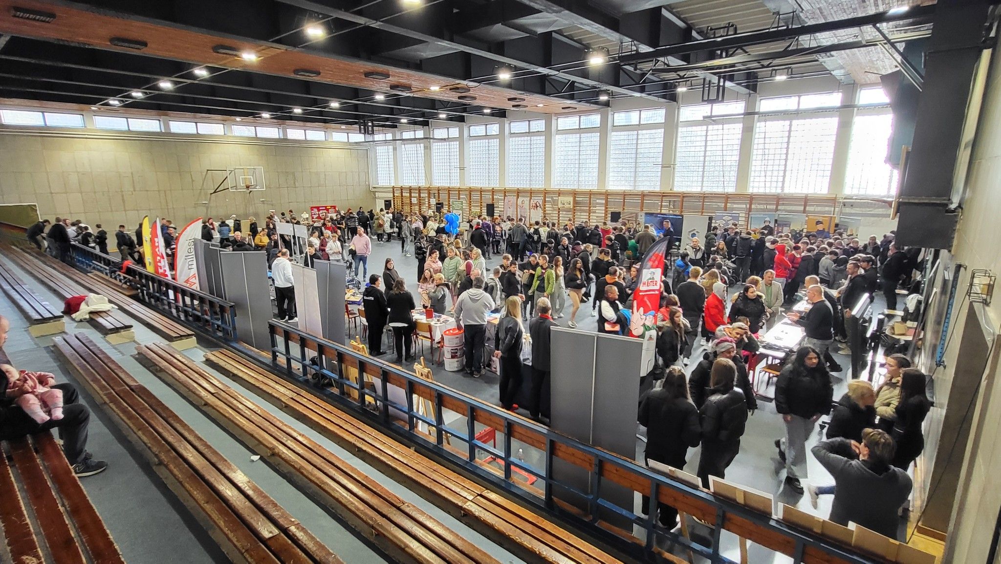 Az esemény célja az építőipari szakmák és az iskola összes képzési lehetőségének bemutatása volt, hangsúlyozva, hogy a szakmáké a jövő.