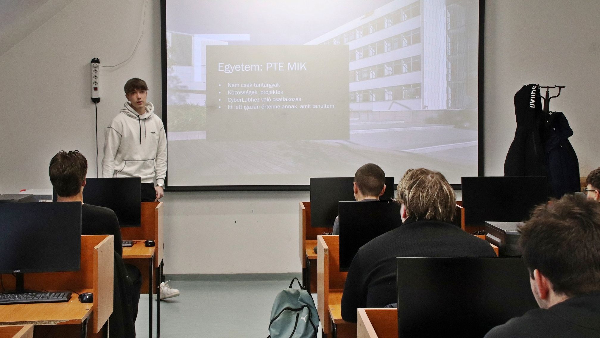 Sikeres volt diákok tértek vissza a Wattay Technikumba