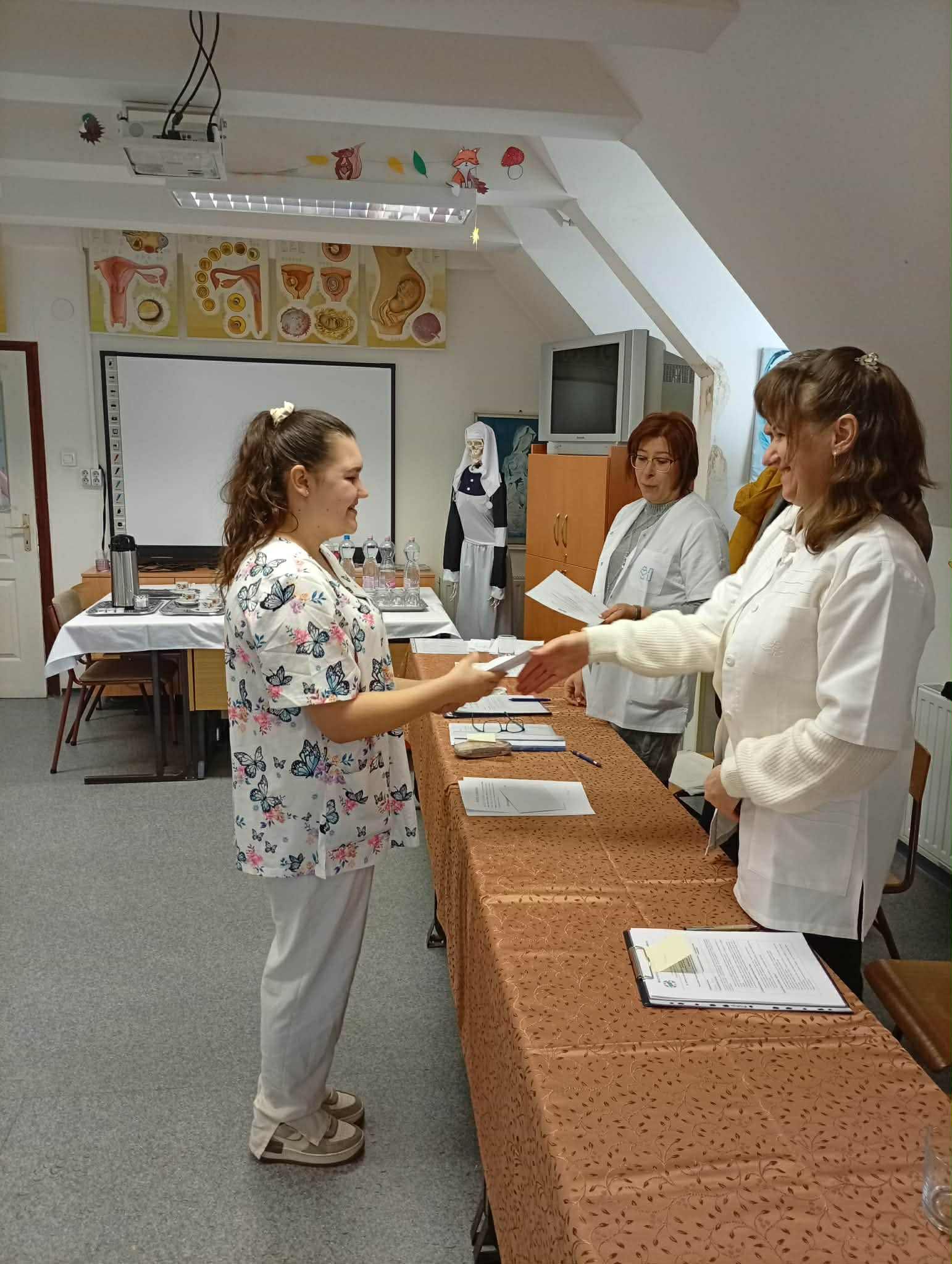 Január 20-án a Kiskunhalasi SZC Dékáni Árpád Technikum adott otthont a IV. Kossuth Zsuzsanna Nemzeti Egészségügyi Szakképzési Verseny vármegyei döntőjének.