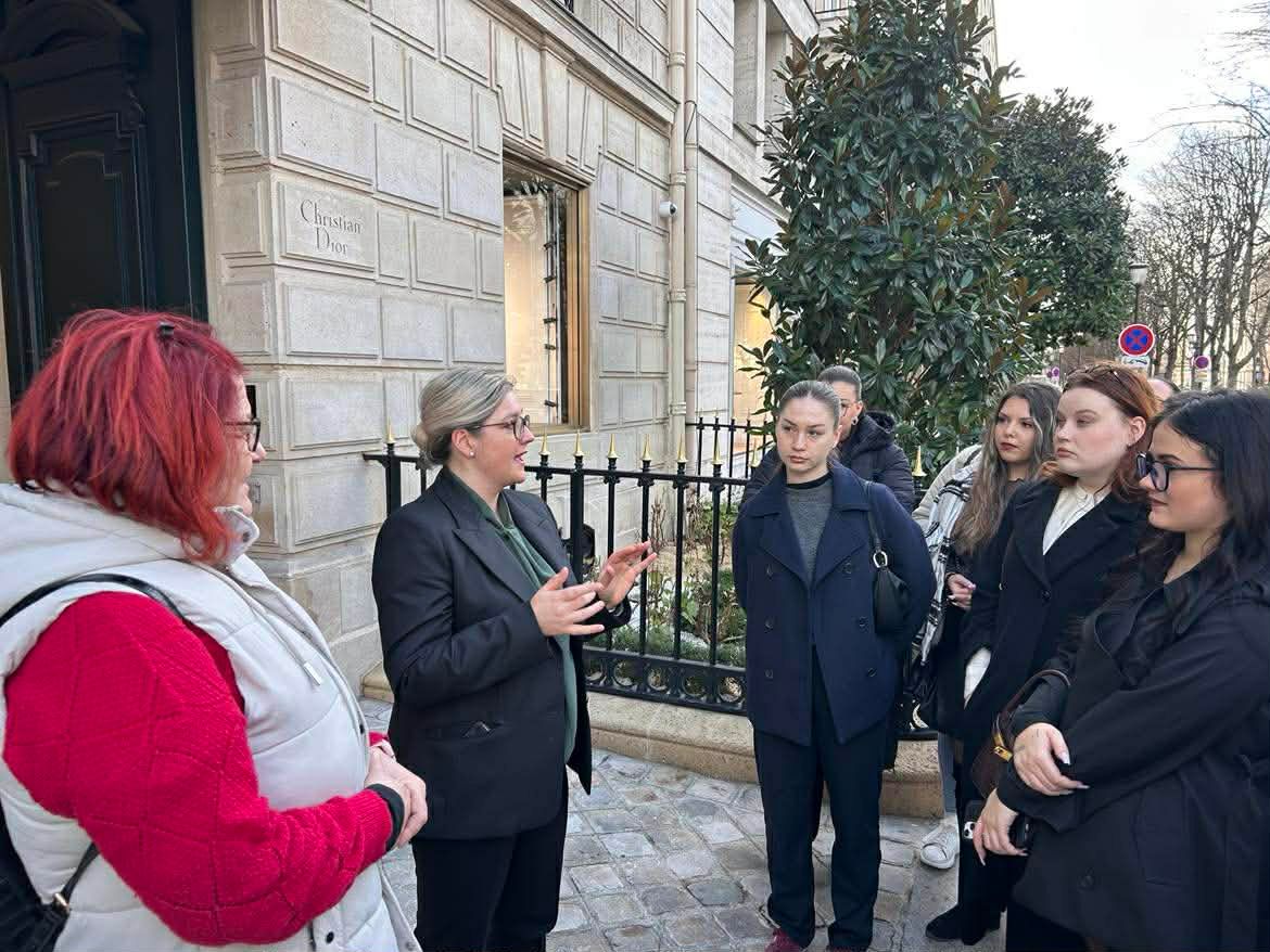 13 fős turisztikai szervező csoportja szakmai tanulmányúton vett részt Párizsban február 19–22. között.