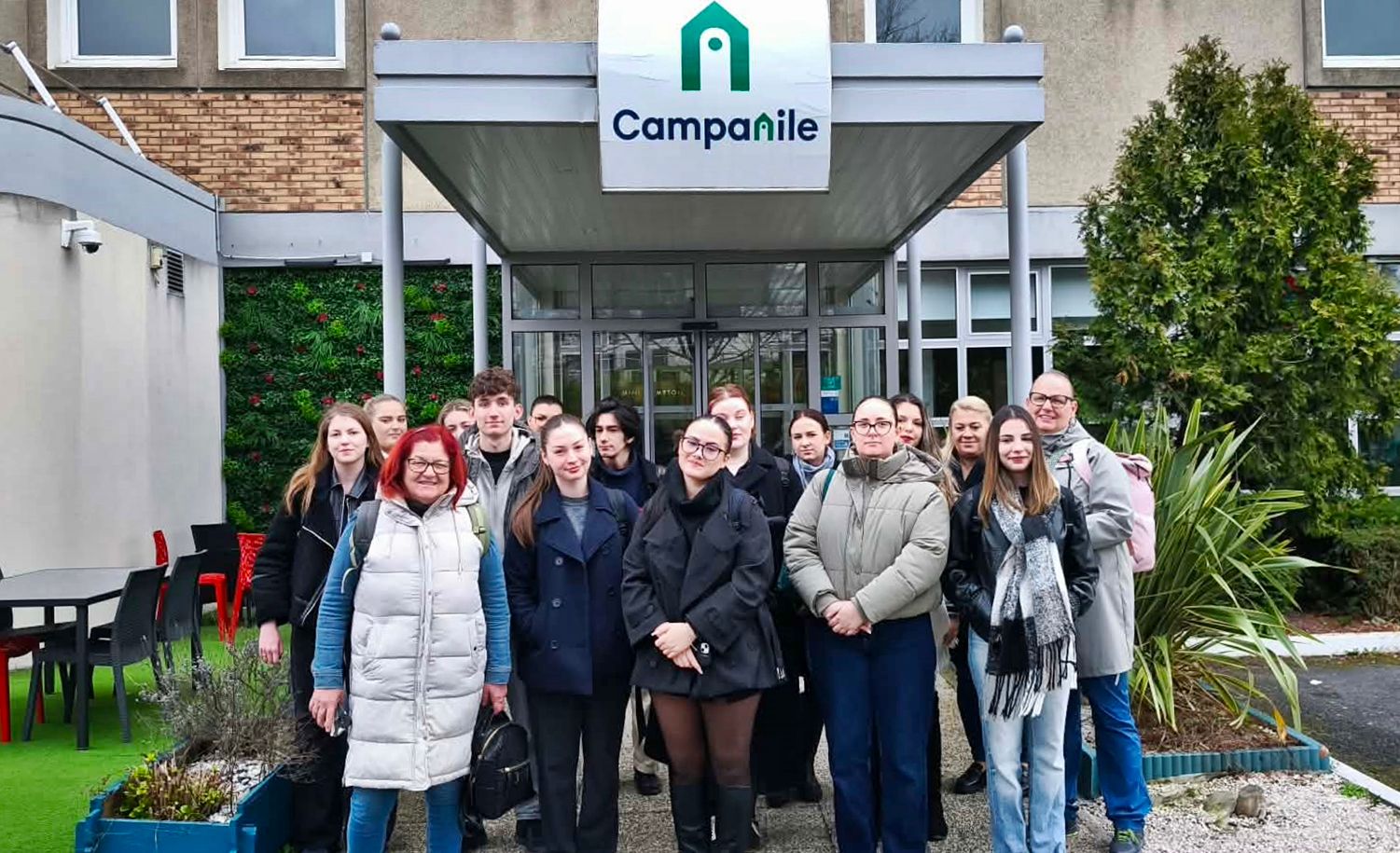 Az utazás egyik legfontosabb szakmai eleme az volt, hogy a diákok előzetesen felkészültek egy-egy nevezetesség francia nyelvű bemutatására.