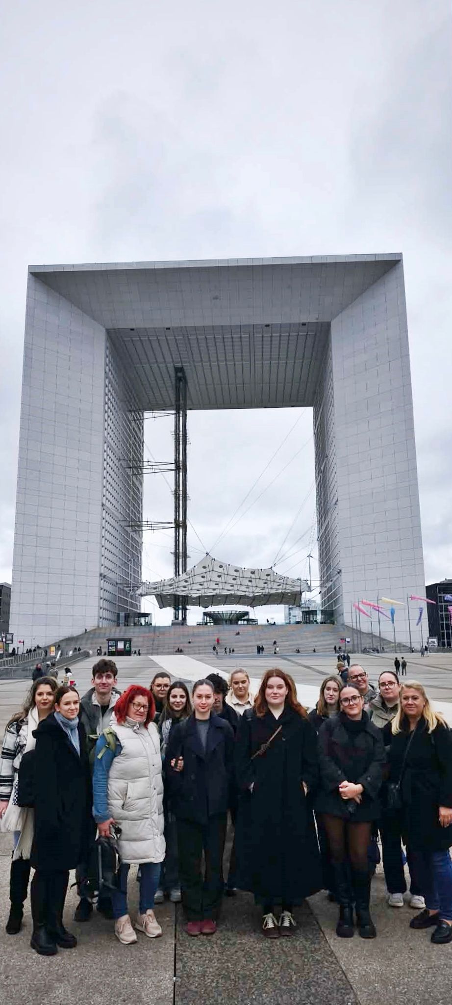 A helyszíneken rövid ismertetőket tartottak társaiknak, így gyakorolhatták az idegenvezetői szerepkört és fejleszthették szakmai kommunikációjukat.