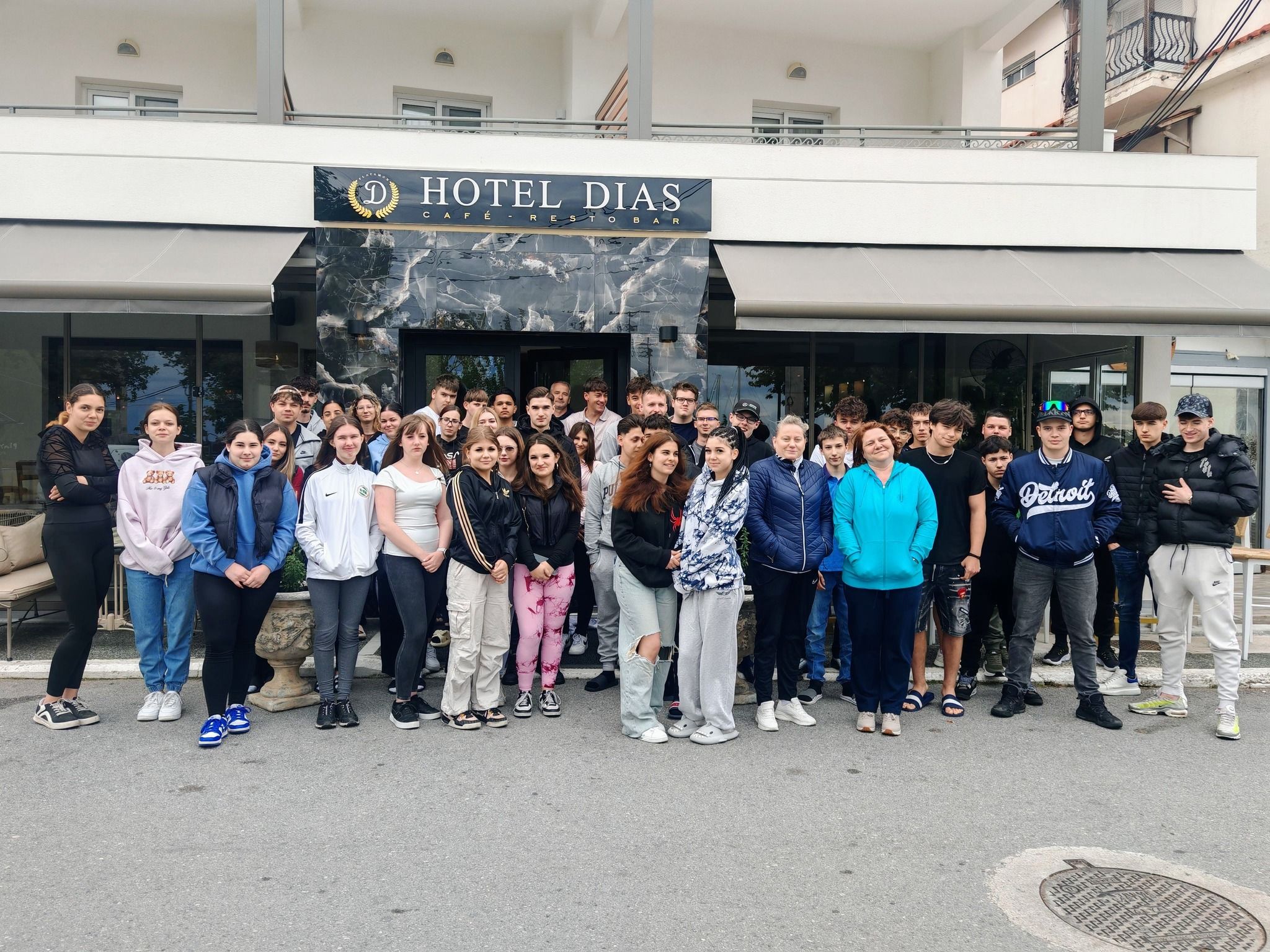 Nemzetközi tapasztalatszerzés a KSZC diákjainak – Erasmus+ szakmai gyakorlat Platamonasban