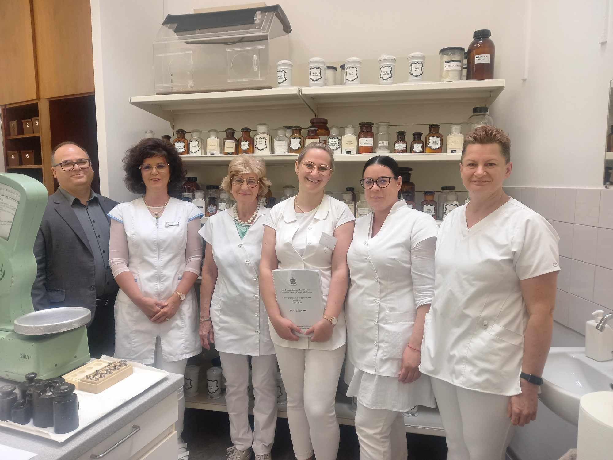 A Centrum több mint 400 különböző szakmai képzésből enged választani.