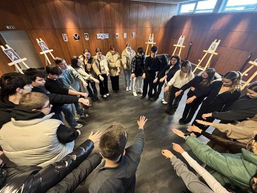 Rendhagyó irodalomóra a Magyar Kultúra Napján.