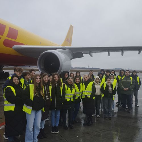 Rendhagyó szakmai túranapon vettek részt a KSZC Kiskunfélegyházi Közgazdasági Technikum kereskedelmi ágazaton tanuló diákjai.