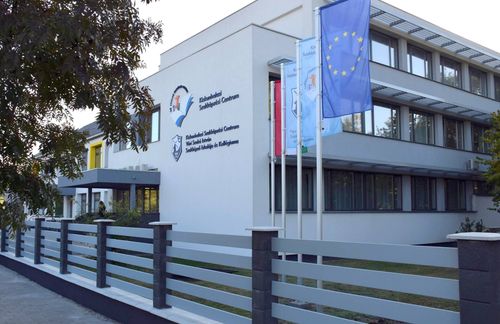 Kiskunhalasi SZC Vári Szabó István iskola épülete